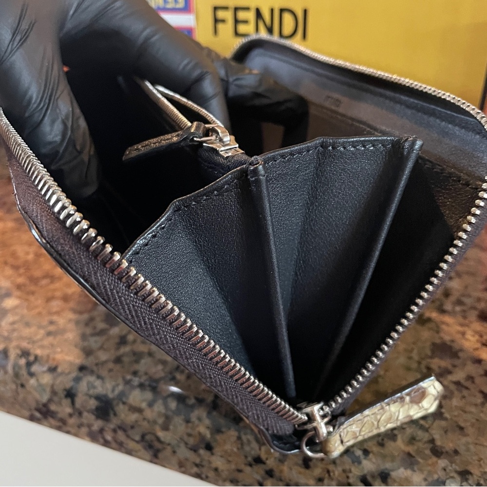 Fendi Python Zip Around Wallet Limited Edition - image 7